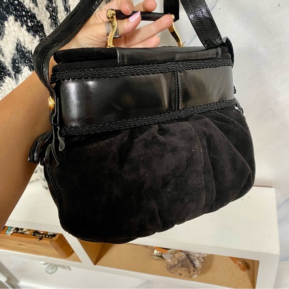 Rare velvet/leather 1950/1960s bag w top handle Made in CANADA - Picture 8 of 16